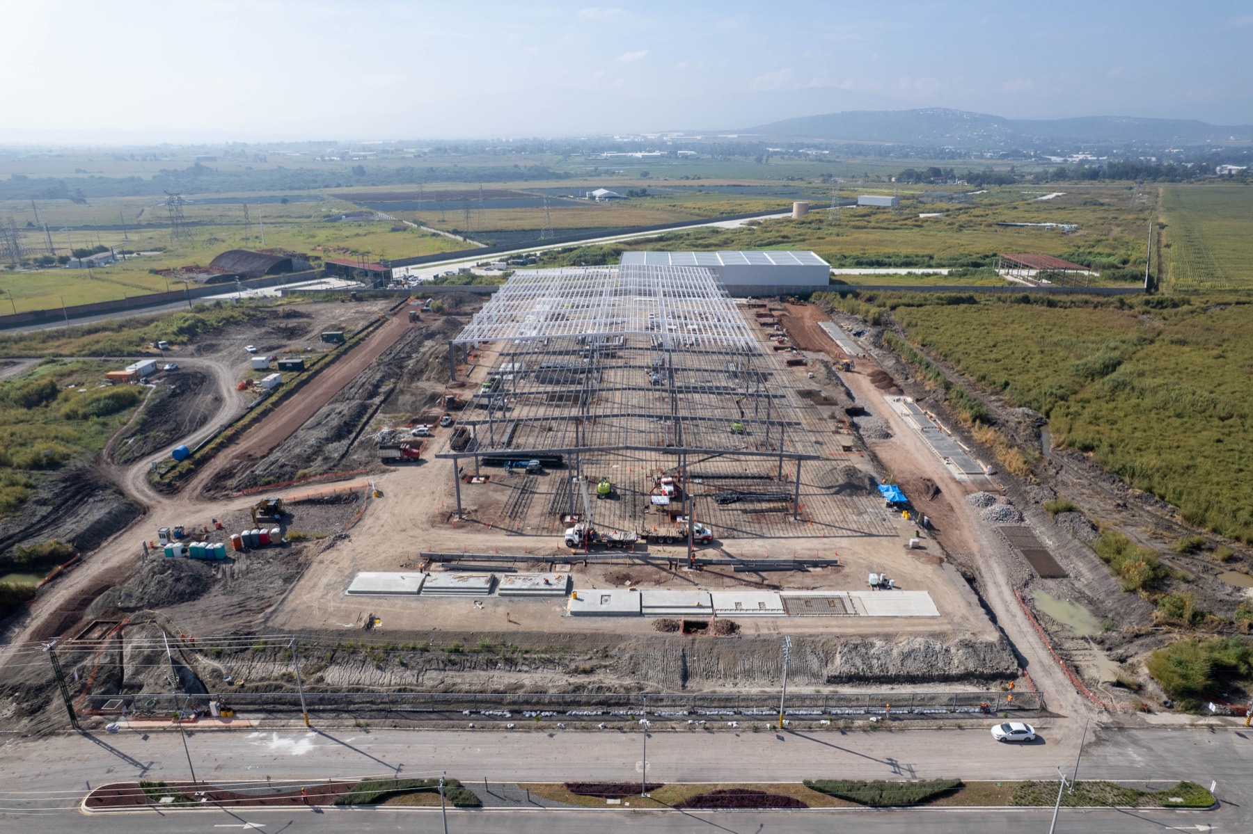 Estructura metálica montada, octubre 2025.